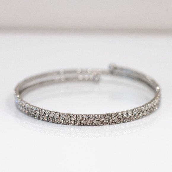 Caroline Mini Pavé Bracelet - Picture 3 of 6